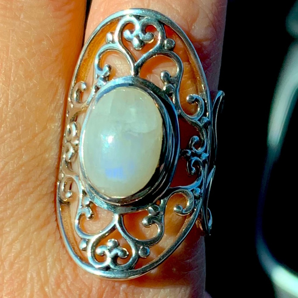Sterling Silver Fire Moonstone Size 8
